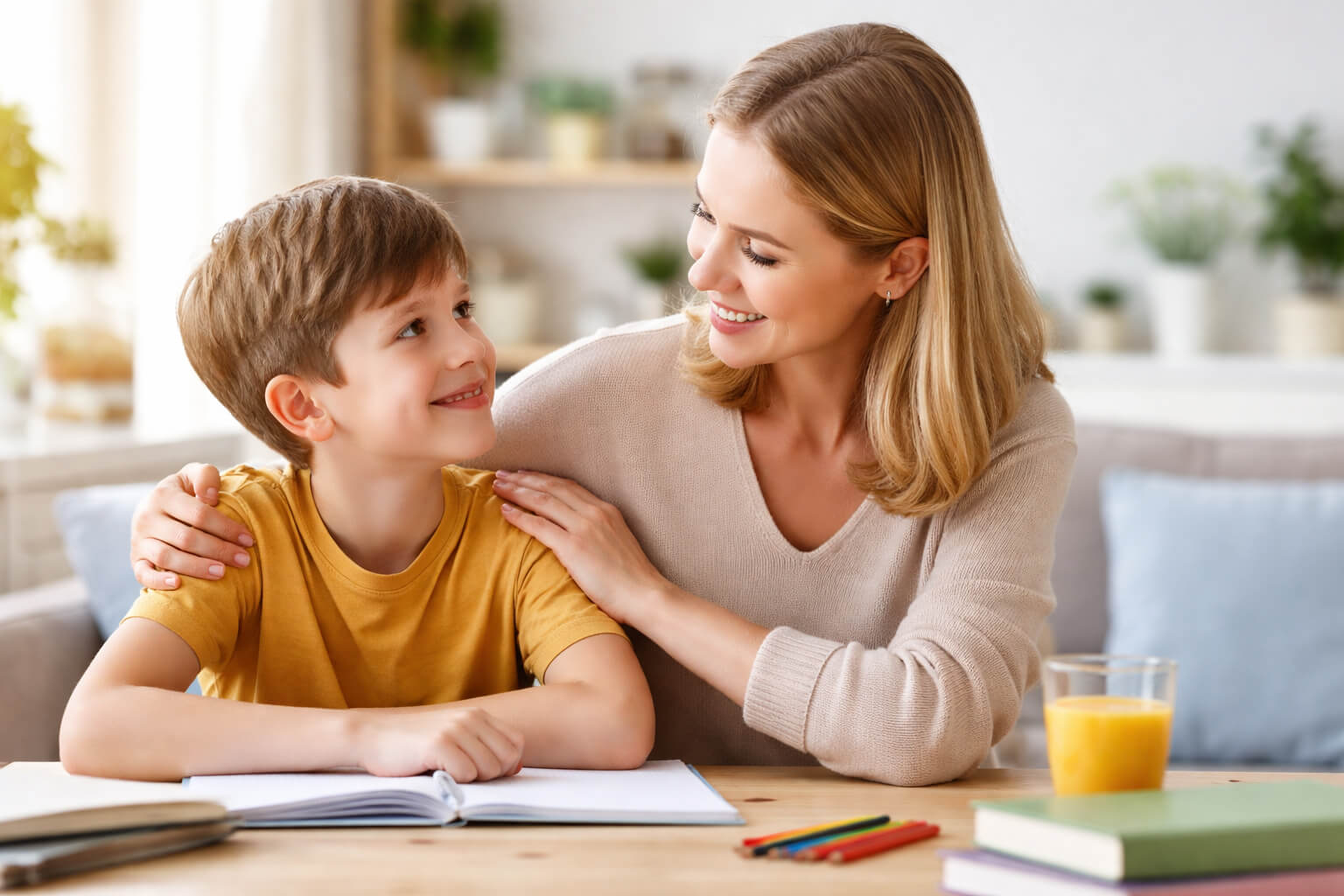 Rozwój emocjonalny dziecka w wieku szkolnym. Jak dorośli mogą skutecznie wspierać emocje?